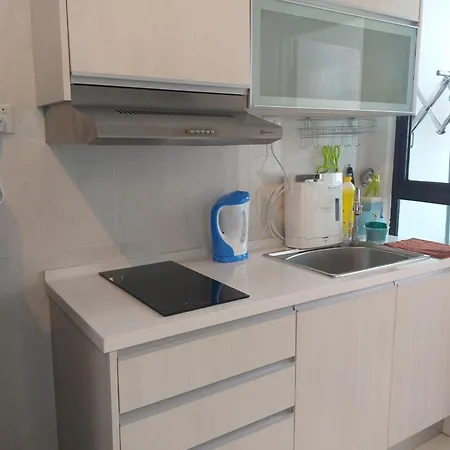 D Summit Cozy Homestay Skudai Bagian luar foto