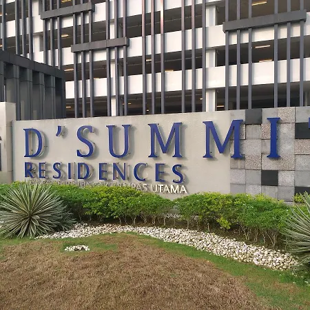 D Summit Cozy Homestay Skudai Bagian luar foto